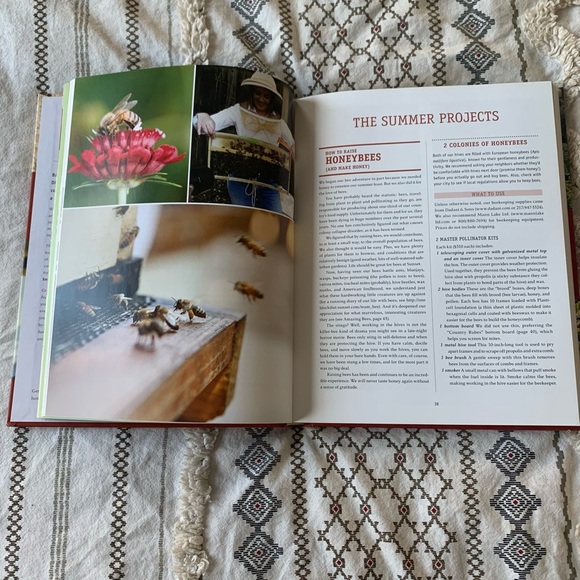 "One-Block Feast" Hardcover Cookbook - Picture 2 of 3